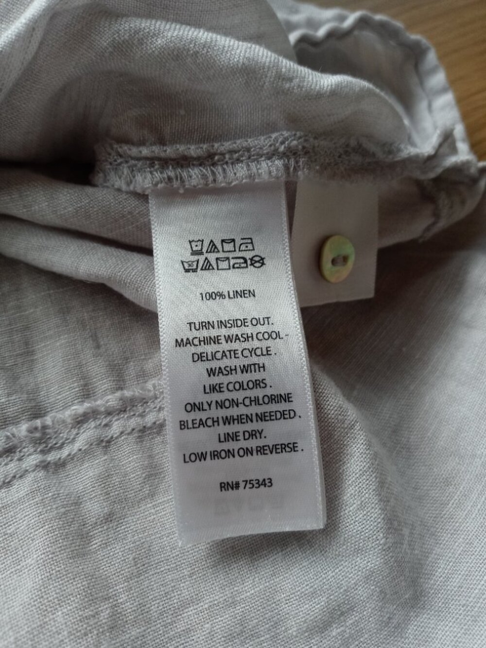 TAHARI 100% linen tunic shirt in taupe (XL) - Picture 8 of 13